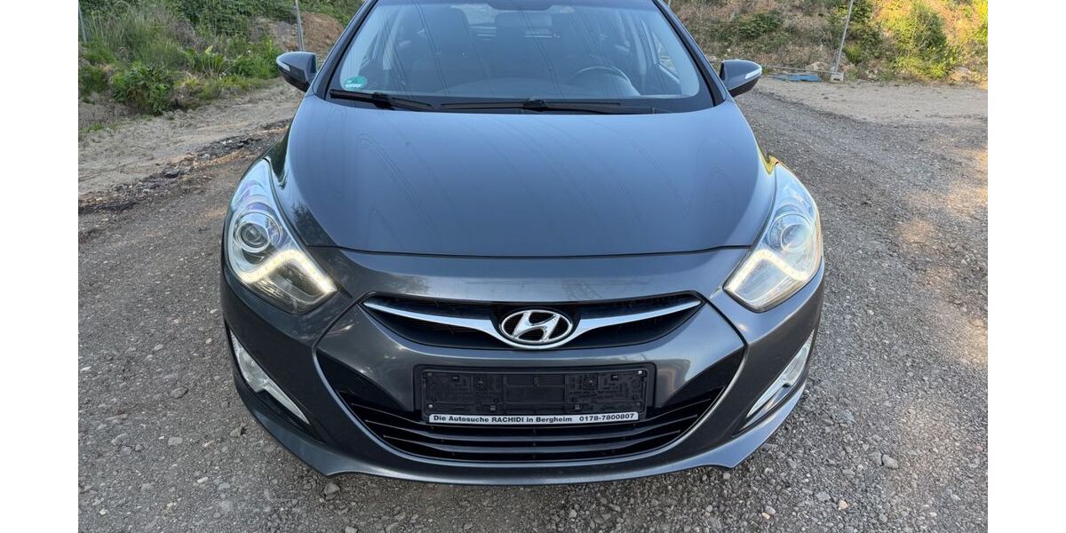 Hyundai i40 341.890 km 3.990 &euro; Bergheim (Rhein-Erftkreis) 50129