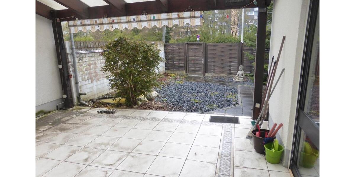 Reihenhaus Bonn Tannenbusch - 3 Zimmer, 110 m&sup2;, 425.000&euro; | Angebot:26637385