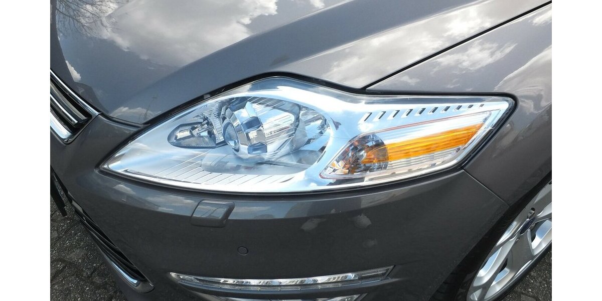 Ford Mondeo 2.0TDCi AUTOMATIC-PROBLEME NAVI XENON PDC B 143.215 km 5.500 &euro; Köln 50858