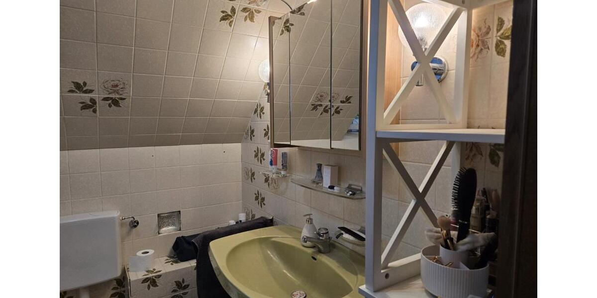 Etagenwohnung Bonn Poppelsdorf - 3 Zimmer, 92 m&sup2;, 990&euro; | Angebot:26085460