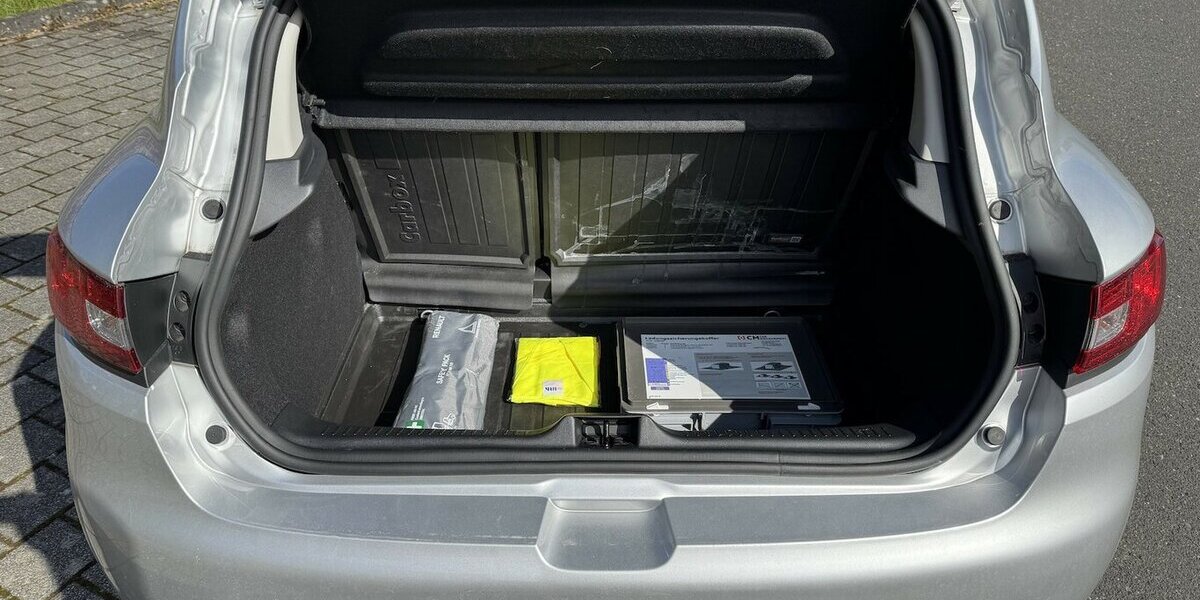 Renault Clio Navi Klimatr.Temp.Alu 1.Hd TÜV neu GARANTIE 45.000 km 12.500 &euro; Erftstadt 50374