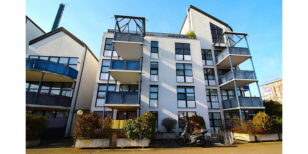 Bezugsfreie, barrierearme und frisch renovierte 2 Zimmer ETW mit Terrasse, Aufzug und TG-Stellplatz. - Etagenwohnung Sankt Augustin | Angebot:25378148