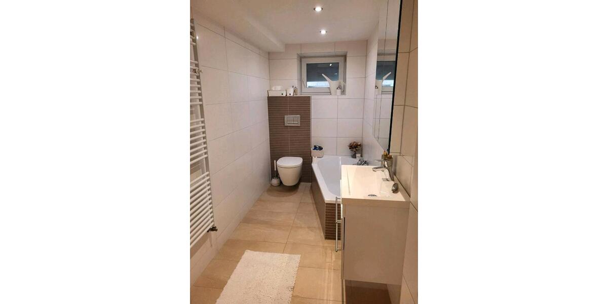 Einfamilienhaus Bonn Gronau - 10 Zimmer, 313 m&sup2;, 4.490&euro; | Angebot:26677619