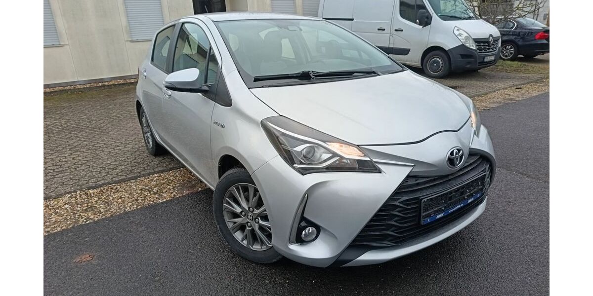 Toyota Yaris 59.000 km 12.900 &euro; Erftstadt 50374