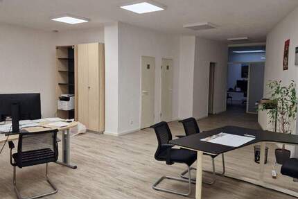 Gewerbeobjekt Leverkusen Wiesdorf - 300&euro; | Angebot:25875054