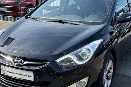 Hyundai i40 98.000 km 7.500 &euro; Köln 51065