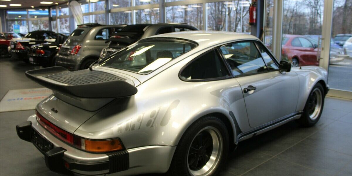 Porsche 930 Turbo 3.3 Coupe *DEUTSCHES FAHRZEUG* - 2. Hand 121.779 km 169.930 &euro; Euskirchen 53881