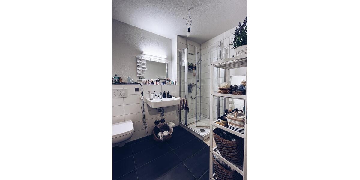 Etagenwohnung Bonn Beuel-Mitte - 2 Zimmer, 60 m&sup2;, 1.400&euro; | Angebot:25312455