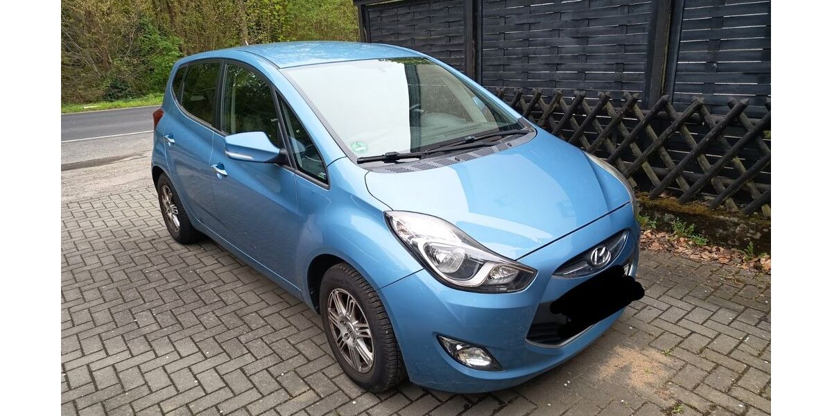 Hyundai ix20 101.000 km 6.500 &euro; Köln 51069