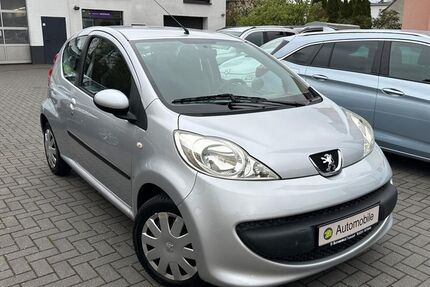 Peugeot 107 95.330 km 3.499 &euro; Troisdorf 53840