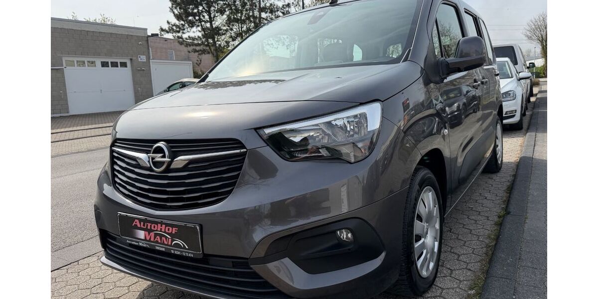 Opel Combo 140.872 km 9.300 &euro; Troisdorf 53842