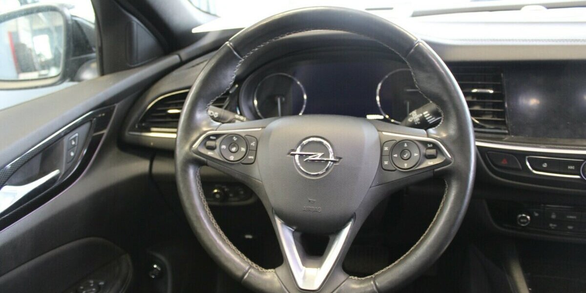 Opel Insignia Sports Tourer 2.0 Diesel Aut. Business 102.304 km 17.980 &euro; Euskirchen 53881