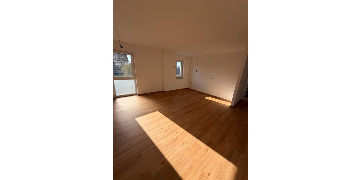 Erdgeschoßwohnung Niederzier - 3 Zimmer, 116 m&sup2;, 1.586&euro; | Angebot:25979814