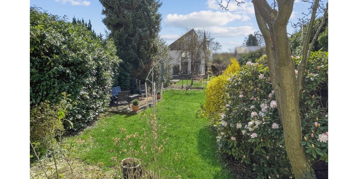 Aus Alt macht Neu: Doppelhaushälfte mit enormem Potenzial in Top-Lage - Doppelhaushälfte Rösrath Stümpen | Angebot:26087377