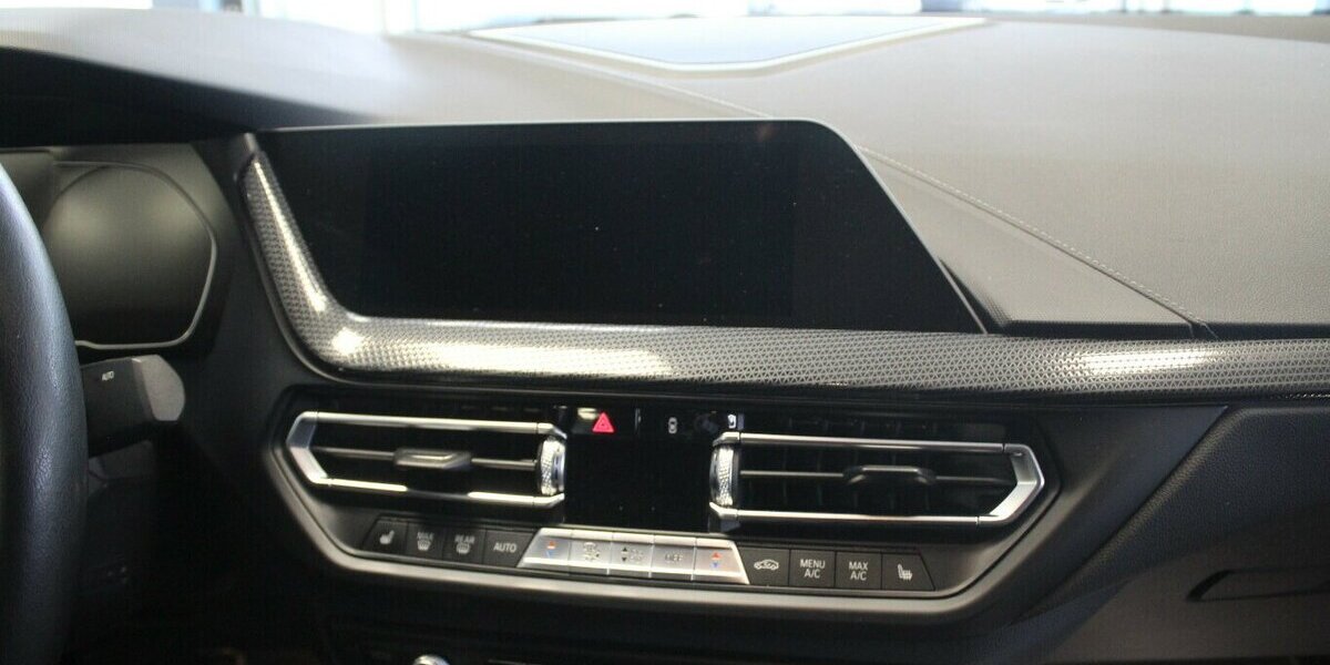 BMW 218 Gran Coupe Sport Head Up 84.315 km 19.980 &euro; Euskirchen 53881