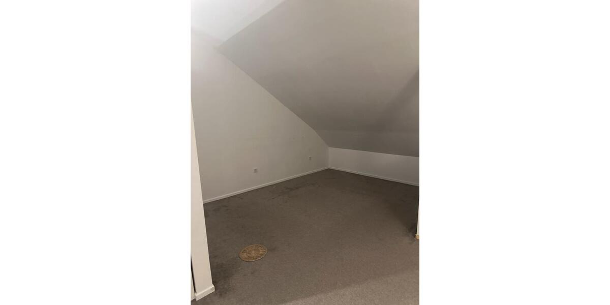 Erdgeschoßwohnung Bergheim - 4.5 Zimmer, 150 m&sup2;, 600&euro; | Angebot:26040998