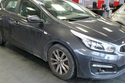 Kia Ceed 1.4 CVVT Edition 7 90.520 km 10.780 &euro; Euskirchen 53881