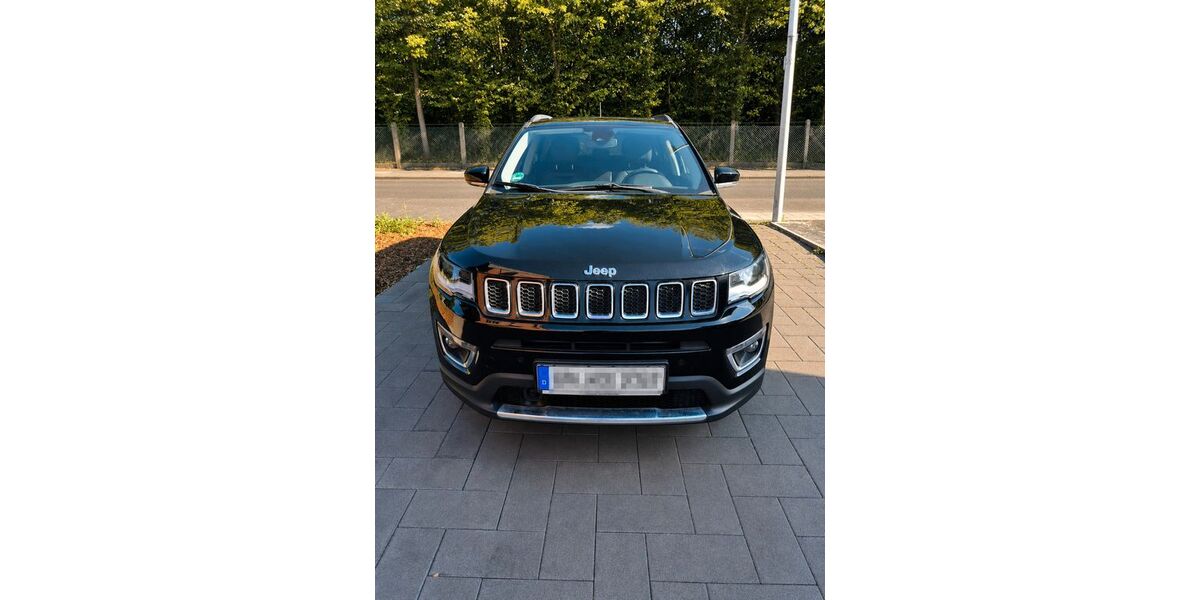 Jeep Compass 68.000 km 18.000 &euro; Habbelrath 50226