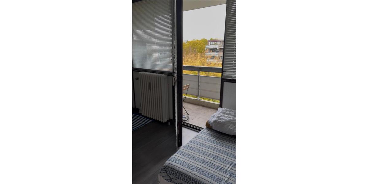 Etagenwohnung Köln Lindenthal - 1 Zimmer, 30 m&sup2;, 840&euro; | Angebot:25611940