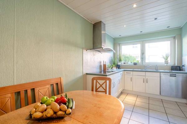 Reihenmittelhaus Köln Höhenhaus - 5 Zimmer, 120 m&sup2;, 695.000&euro; | Angebot:25703477