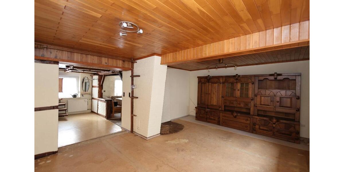 Reihenhaus Niederzier - 1 Zimmer, 95 m&sup2;, 178.000&euro; | Angebot:26791250