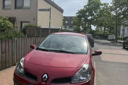 Renault Clio 102.000 km 4.500 &euro; Troisdorf 53842