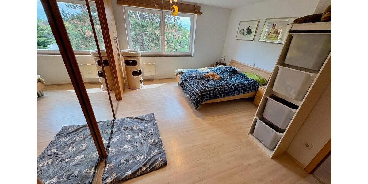 Etagenwohnung Leverkusen - 6 Zimmer, 138 m&sup2;, 380.000&euro; | Angebot:27286830