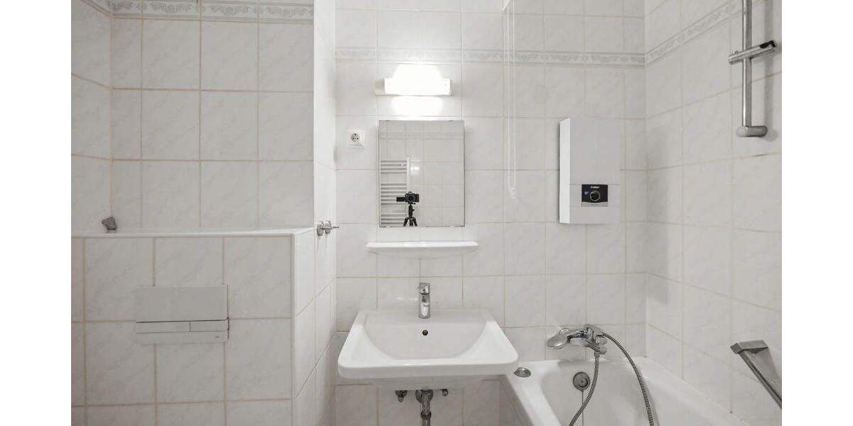 Etagenwohnung Bonn / Friesdorf Friesdorf - 2 Zimmer, 60 m&sup2;, 199.000&euro; | Angebot:25727550