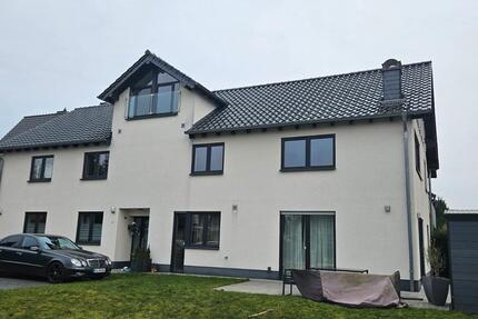 Wohnung Lohmar - 3 Zimmer, 86 m&sup2;, 1.075&euro; | Angebot:26036950