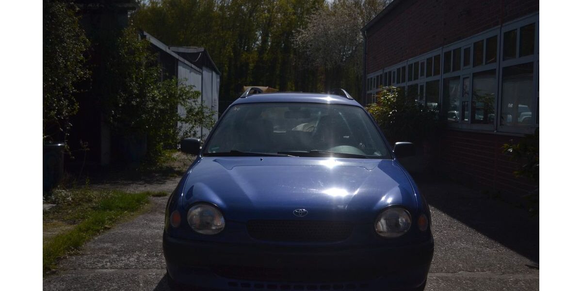 Toyota Corolla 230.000 km 2.770 &euro; köln 50969