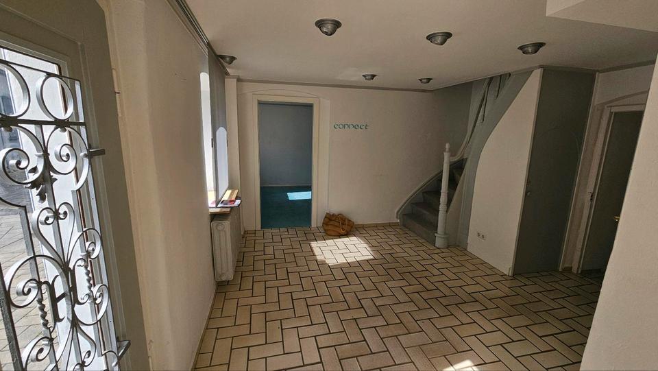 Einfamilienhaus Troisdorf - 8 Zimmer, 230 m&sup2;, 590.000&euro; | Angebot:25861554