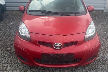 Toyota Aygo (X) 115.844 km 1.600 &euro; Euskirchen 53881