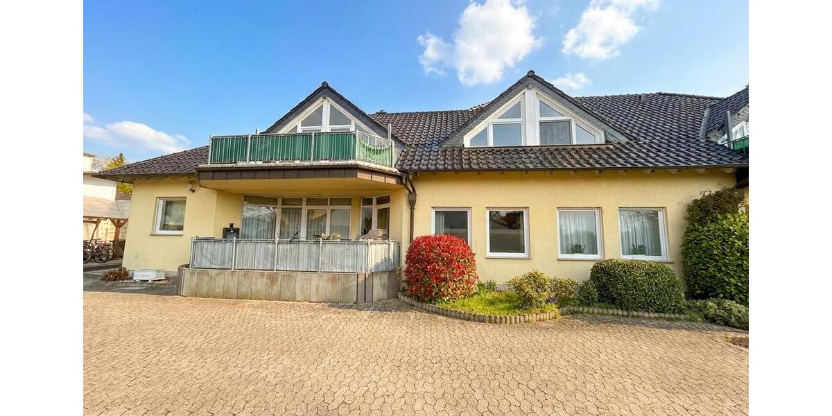 Etagenwohnung Bonn Bad Godesberg - 3 Zimmer, 100 m&sup2;, 1.249&euro; | Angebot:26678944