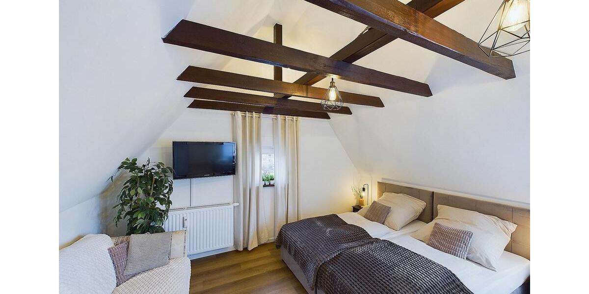 Dachgeschoßwohnung Leverkusen Schlebusch - 1.5 Zimmer, 35 m&sup2;, 550&euro; | Angebot:25843017