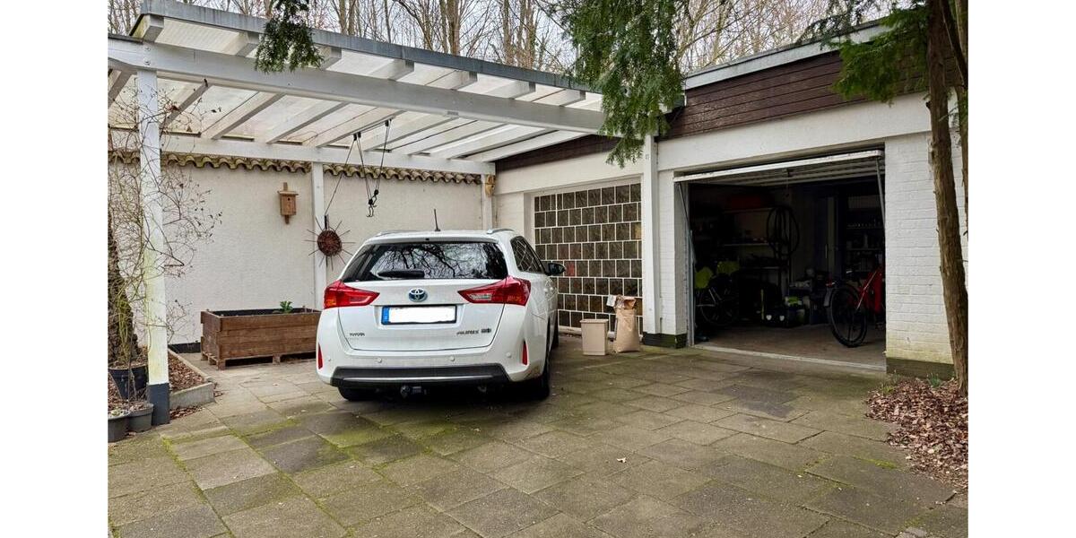 Dachgeschoßwohnung Köln Kalk - 3 Zimmer, 90 m&sup2;, 1.200&euro; | Angebot:25310069