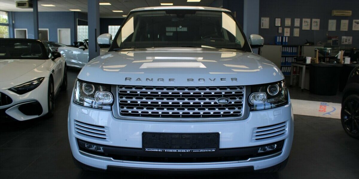 Land Rover Range Rover 4.4 SDV8 Vogue 182.940 km 25.980 &euro; Euskirchen 53881
