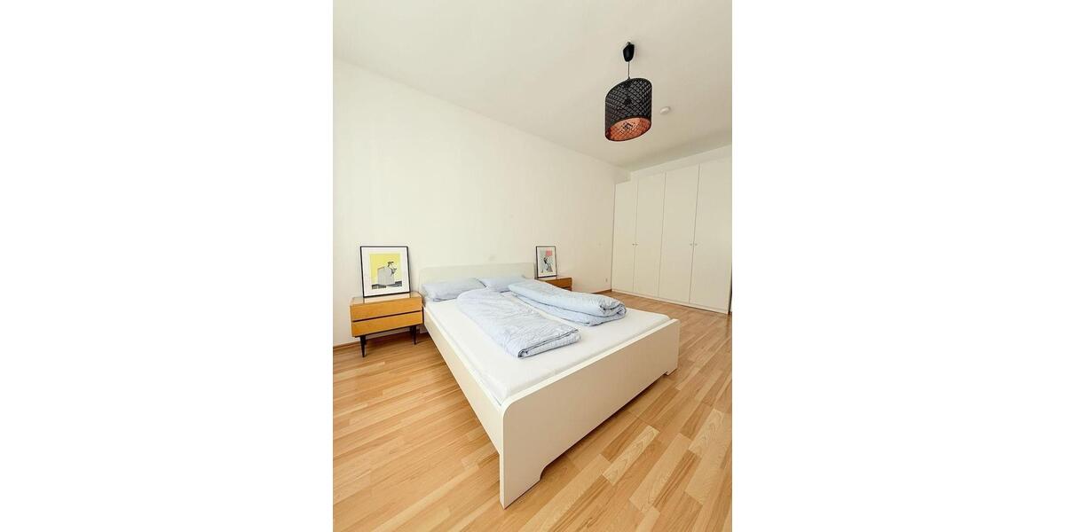 Etagenwohnung Bonn - 3 Zimmer, 70 m&sup2;, 1.290&euro; | Angebot:25805468