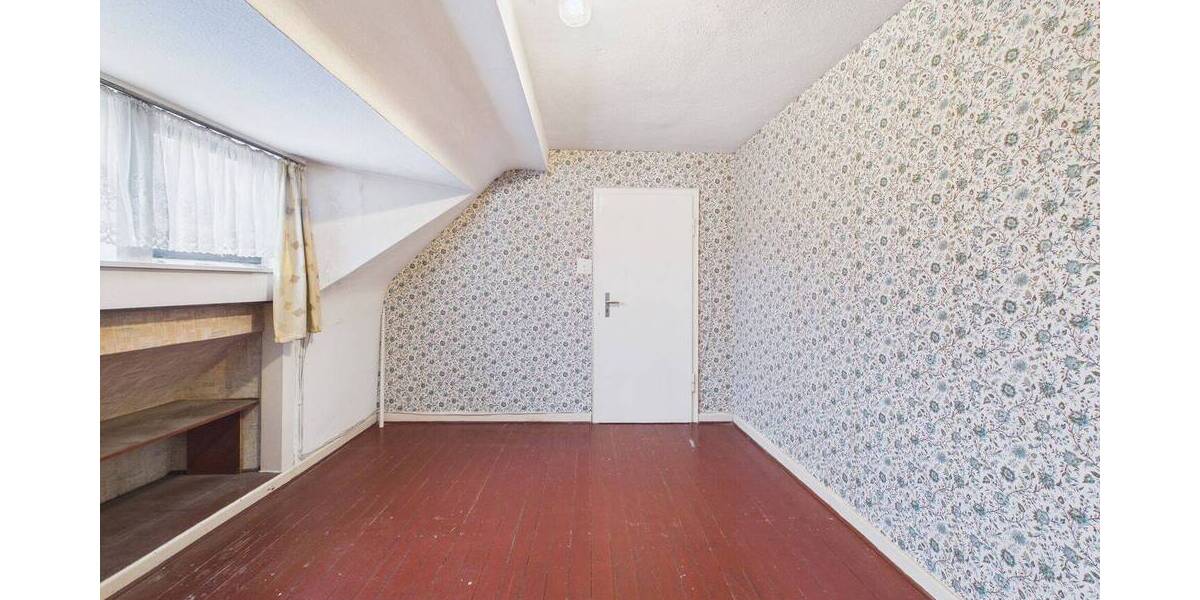 Reihenmittelhaus Düren Distelrath - 5 Zimmer, 130 m&sup2;, 197.000&euro; | Angebot:26417283