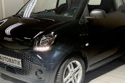 Smart ForTwo 65.432 km 7.970 &euro; Köln 50739