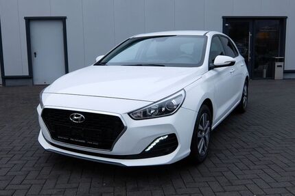 Hyundai i30 151.426 km 11.480 &euro; Mechernich 53894