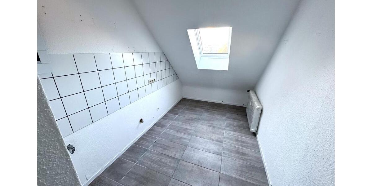Dachgeschoßwohnung Kreuzau - 3 Zimmer, 57 m&sup2;, 600&euro; | Angebot:25884334