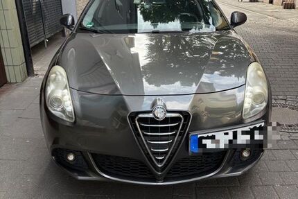 Alfa Romeo Giulietta 158.000 km 6.250 &euro; Frechen 50226