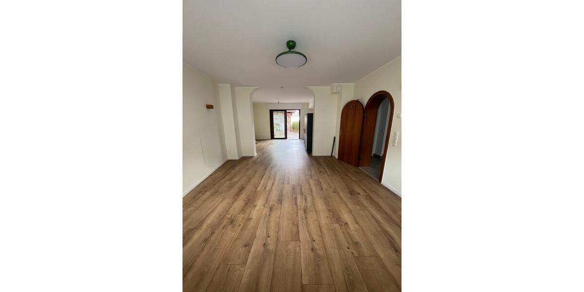 Maisonettenwohnung Euskirchen - 4 Zimmer, 158 m&sup2;, 1.870&euro; | Angebot:25751664
