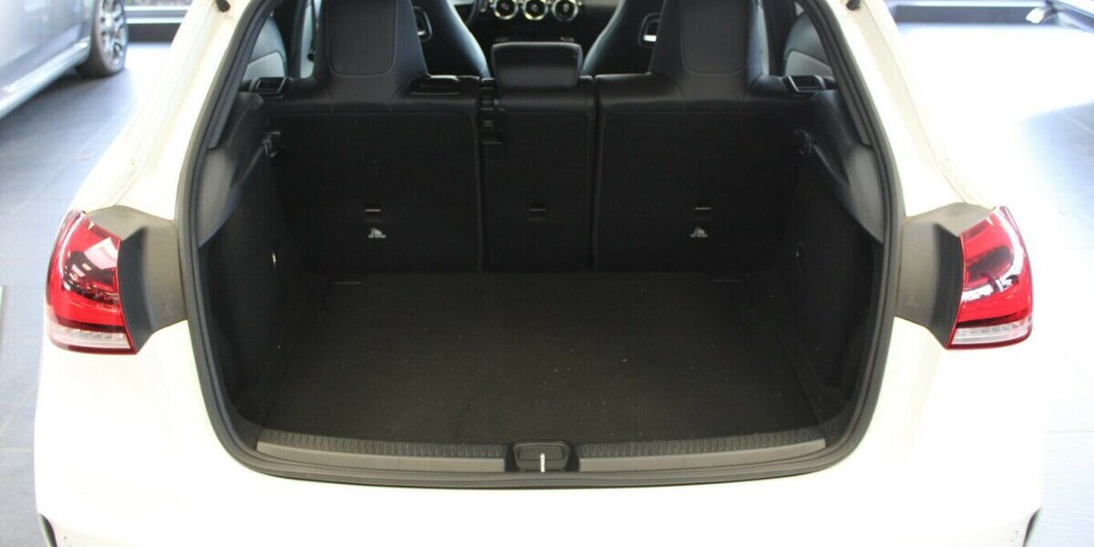 Mercedes-Benz A 220 7G-DCT AMG Line 90.723 km 21.480 &euro; Euskirchen 53881