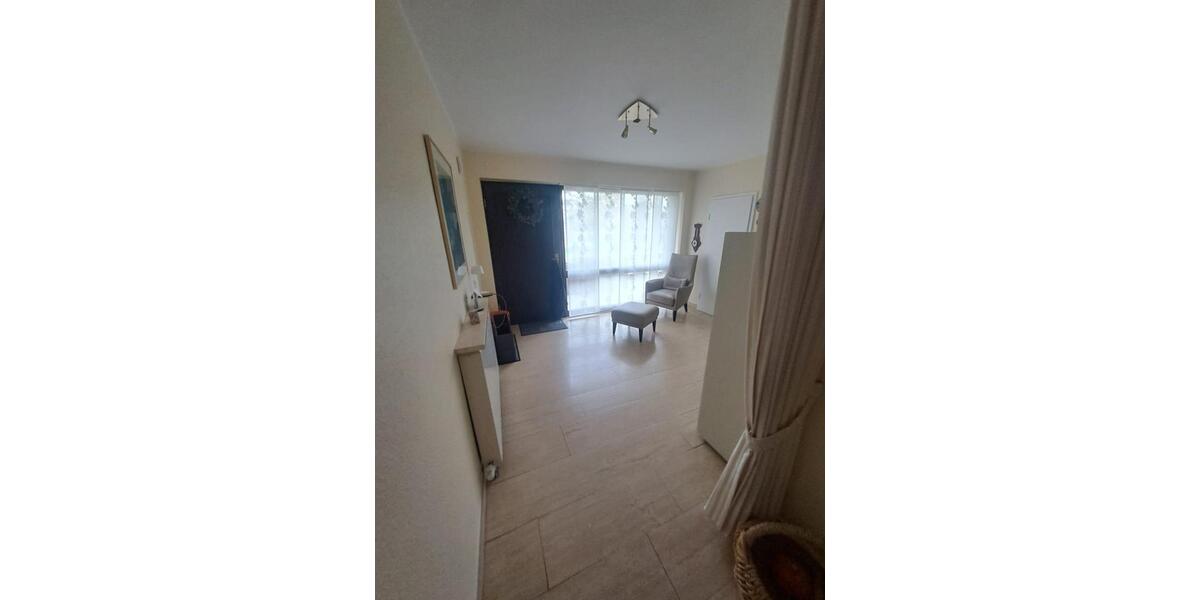 Erdgeschoßwohnung Mechernich - 3 Zimmer, 150 m&sup2;, 1.500&euro; | Angebot:23838632