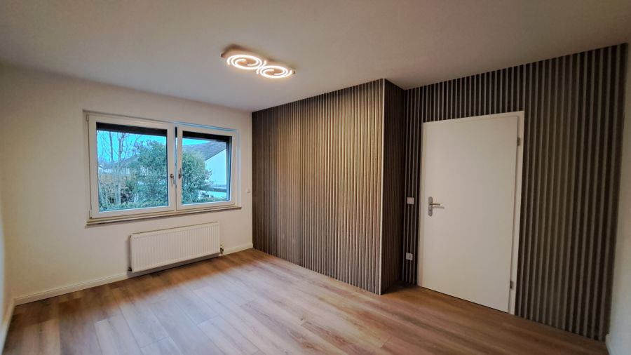 Provisionsfrei* Familienparadies mit 7 Zimmern, 203 m² Wfl. & 599 m² Grundstück inkl. Garage - Reihenmittelhaus Bonn | Angebot:26036458