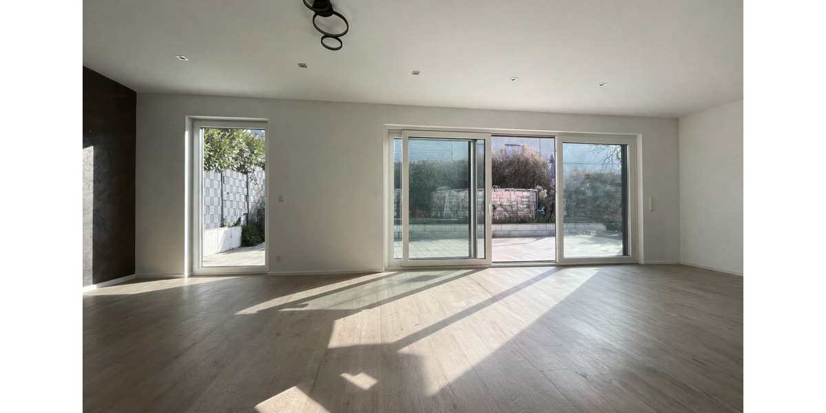 Doppelhaushälfte Bonn Küdinghoven - 6 Zimmer, 165 m&sup2;, 2.400&euro; | Angebot:25143042