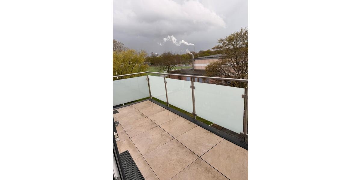 Etagenwohnung Leverkusen - 2 Zimmer, 57 m&sup2;, 1.110&euro; | Angebot:25956689