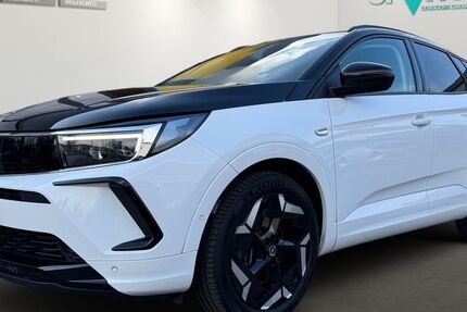 Opel Grandland (X) 32.960 km 27.990 &euro; Rheinbach 53359