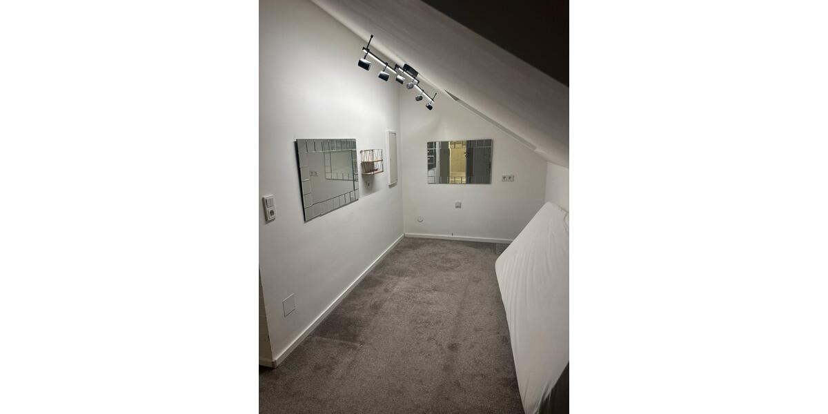 Erdgeschoßwohnung Bergheim - 4.5 Zimmer, 150 m&sup2;, 600&euro; | Angebot:26040998